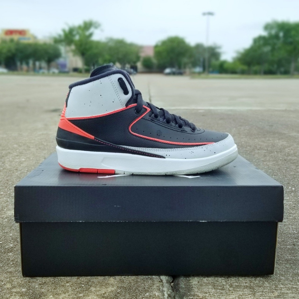 Size 5 (6.5w) - Air Jordan 2 Retro BG GS - Black Infrared 23 Cement - Used